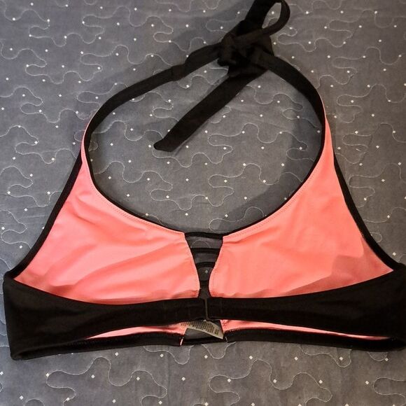 PINK Victoria's Secret Black Halter Bralette swim top size medium - Picture 2 of 3